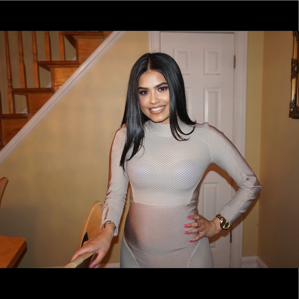 Miss Circle Body Con Dress size SMALL